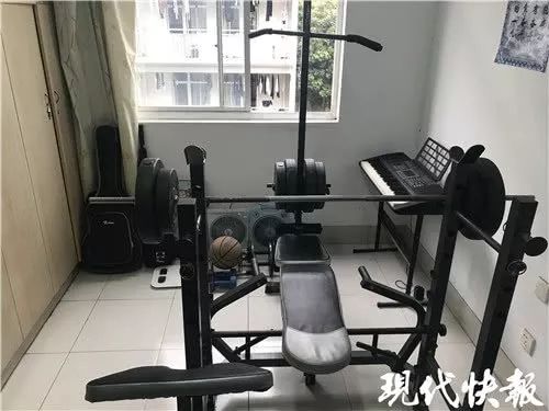 常大学霸遭质疑 本科双非研究生考上985也没用